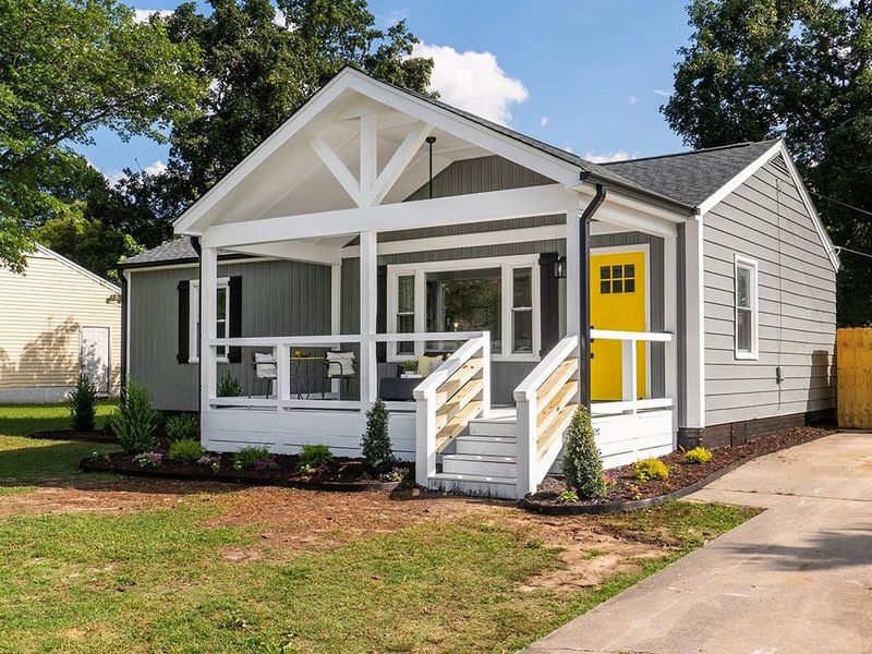 2133 Roger St, Burlington, NC 27217