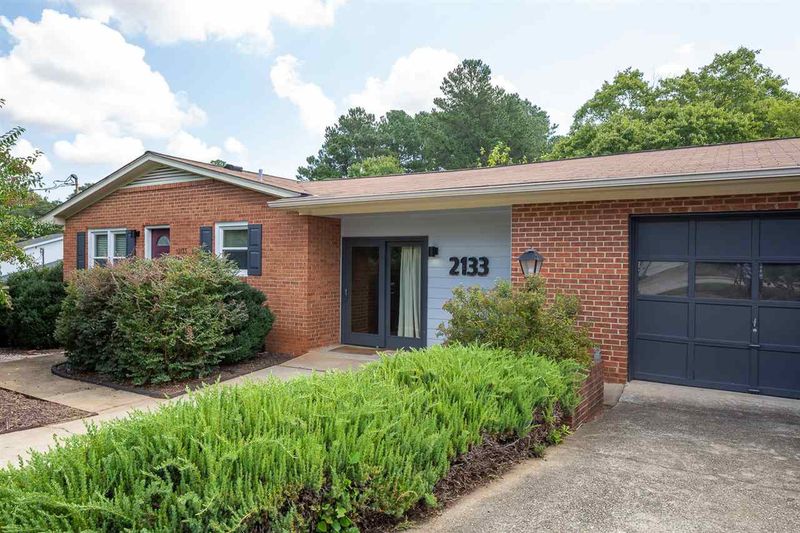 2133 Saturn St, Raleigh, NC 27603