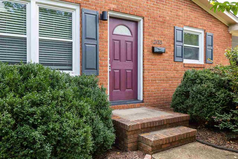 2133 Saturn St, Raleigh, NC 27603