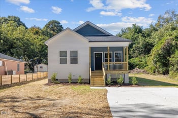 2133 Wiggins St, Burlington, NC 27215