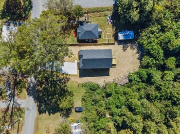 2133 Wiggins St, Burlington, NC 27215