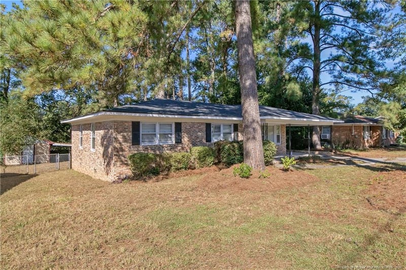 2134 Biltmore Dr, Fayetteville, NC 28304