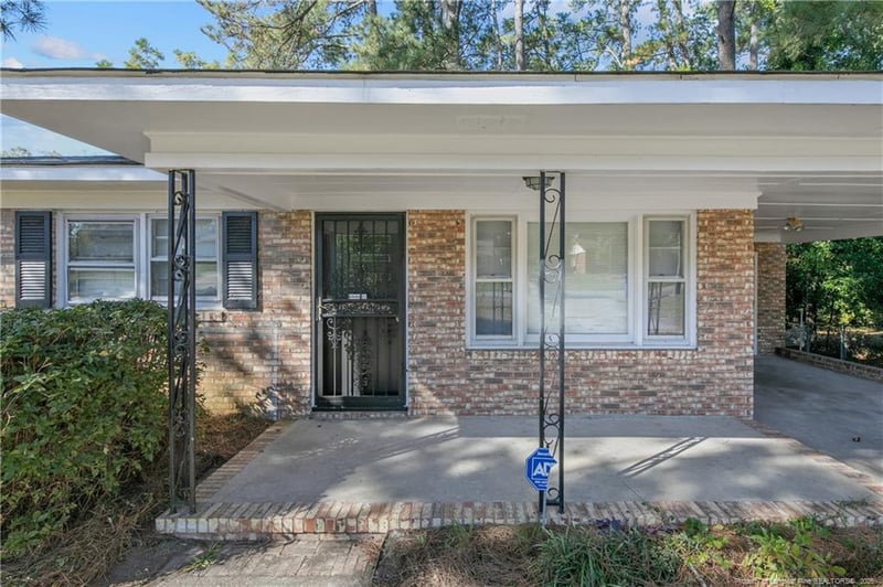 2134 Biltmore Dr, Fayetteville, NC 28304