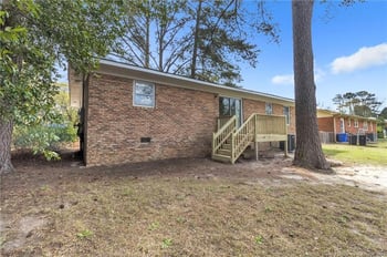 2134 Biltmore Dr, Fayetteville, NC 28304