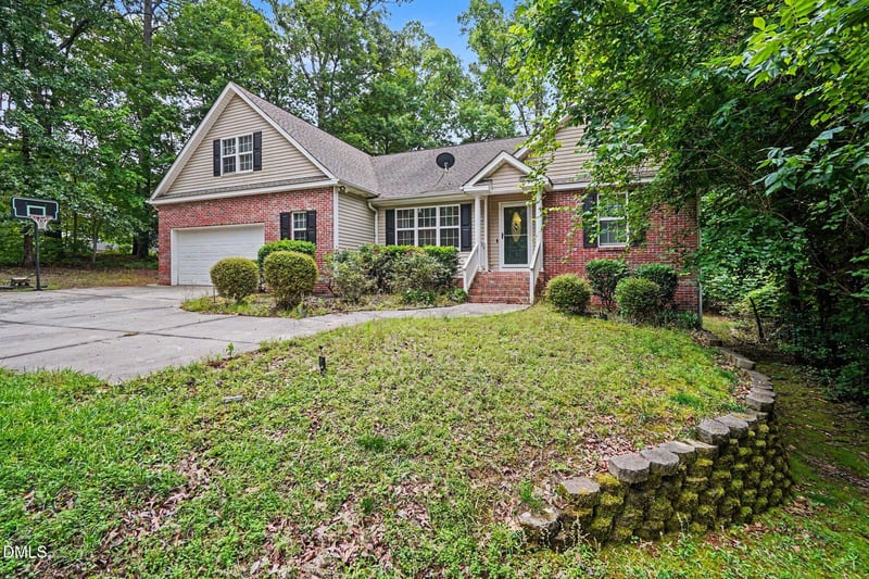 2134 Detroit Blvd, Sanford, NC 27332