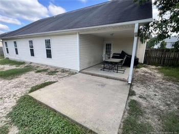 2134 Queen Elizabeth Ln, Hope Mills, NC 28348