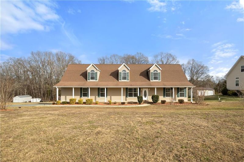 2135 Cheyenne Dr, Burlington, NC 27217