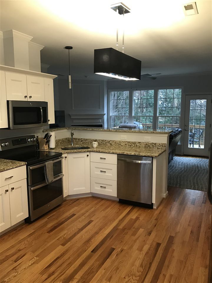 2136 Bellaire Ave, Raleigh, NC 27608