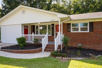 2136 Buckhorn Rd, Fayetteville, NC 28304