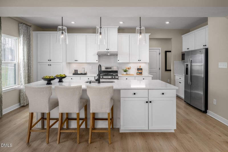 2136 Glen Hollow Dr, Raleigh, NC 27604