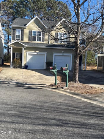 2136 Persimmon Ridge Dr, Raleigh, NC 27604