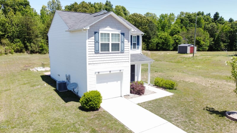 2136 W Simpson Rd, Burlington, NC 27217