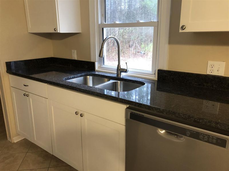 2137 Fox Rg, Creedmoor, NC 27522