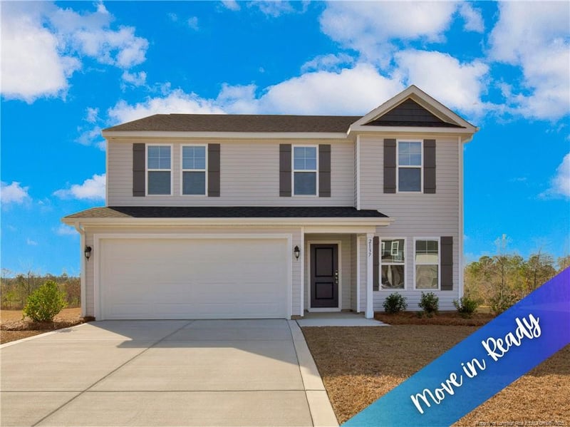 2137 Purebred Cir, Hope Mills, NC 28348