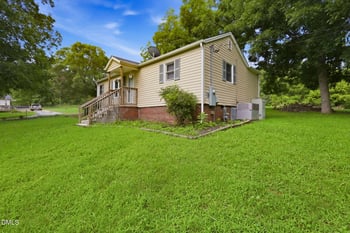 2138 N Nc 62 Hw, Burlington, NC 27217