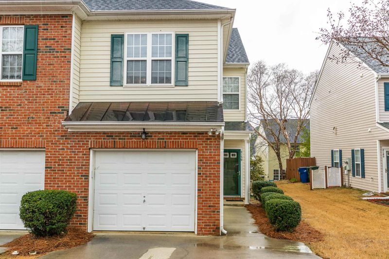 2139 Metacomet Way, Raleigh, NC 27604