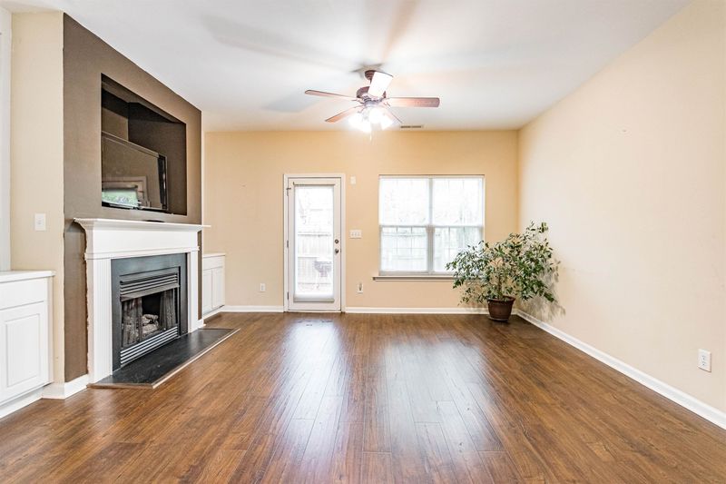 2139 Metacomet Way, Raleigh, NC 27604