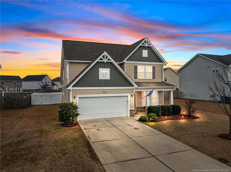 2139 Stafford Dr, Fayetteville, NC 28314