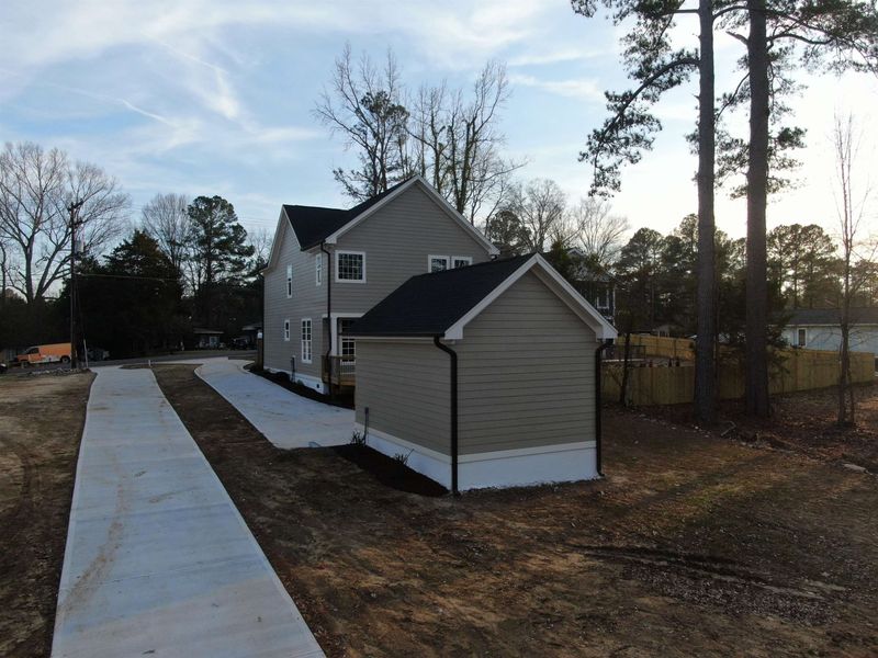 214 Archdale Dr, Durham, NC 27707