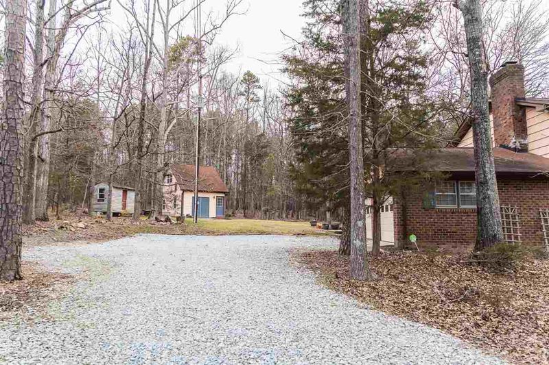 214 Argonne Dr, Durham, NC 27704