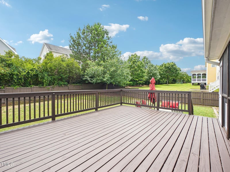 214 Ashdown Forest Ln, Cary, NC 27519