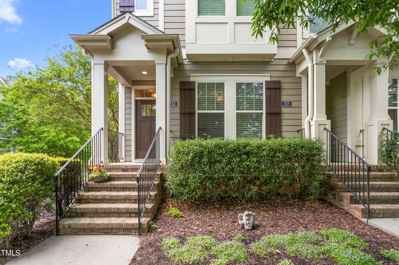 214 Camellia St, Chapel Hill, NC 27516