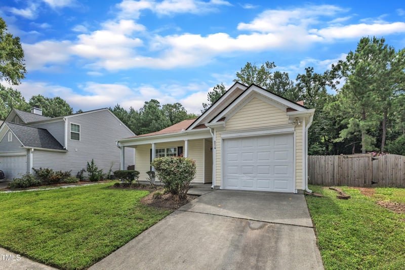 214 Cloverdale Dr, Durham, NC 27703