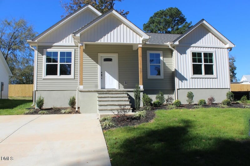 214 College St, Franklinton, NC 27525