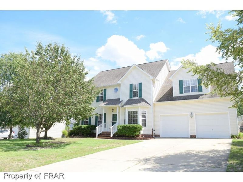 214 Cresthaven Dr, Sanford, NC 27332