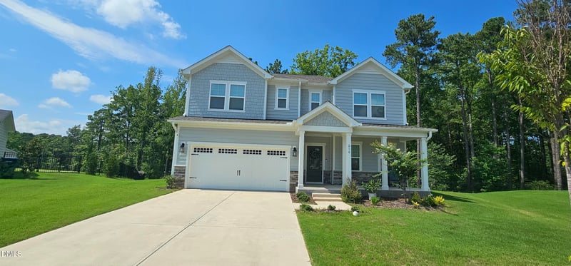 214 Dreamweaver Ct, Sanford, NC 27330