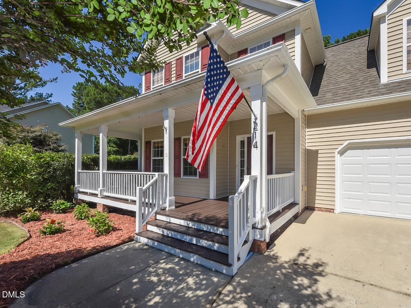 214 Durwood Dr, Raleigh, NC 27603
