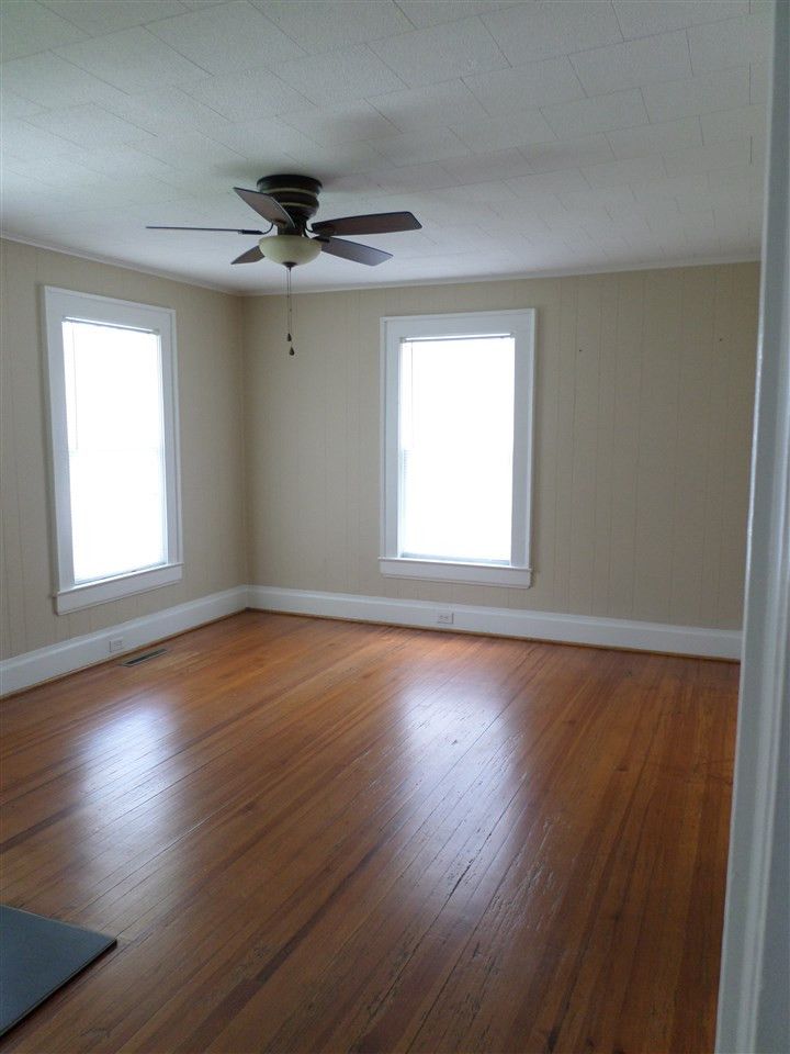 214 Edward St, Durham, NC 27701