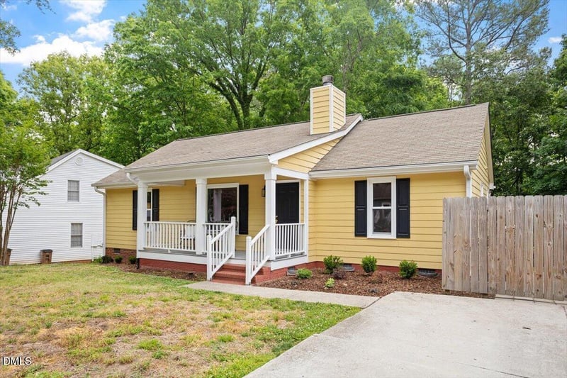 214 Evesham Ct, Wake Forest, NC 27587