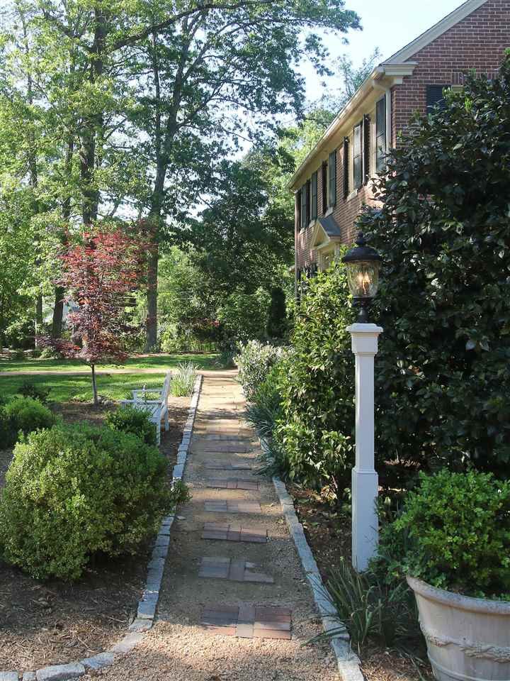 214 Glenburnie St, Chapel Hill, NC 27514