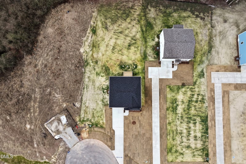 214 Harriette Ct, Lillington, NC 27546