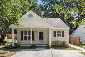 214 Highgate Cir, Wake Forest, NC 27587