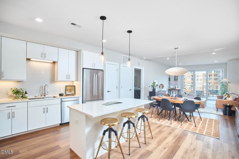 214 Hunt St #306, Durham, NC 27701