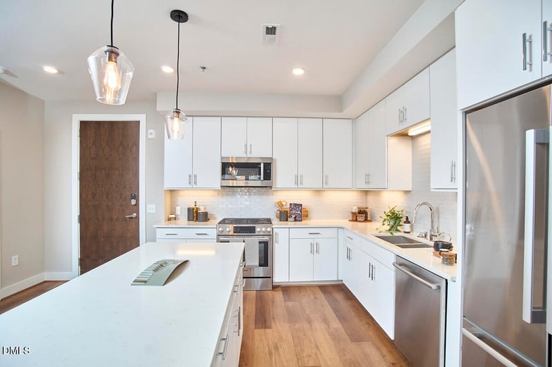 214 Hunt St #306, Durham, NC 27701
