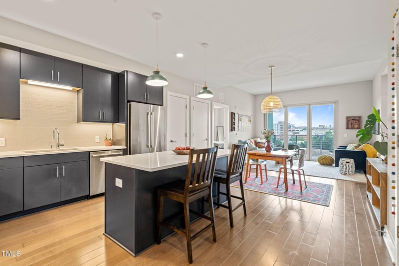 214 Hunt St #701, Durham, NC 27701