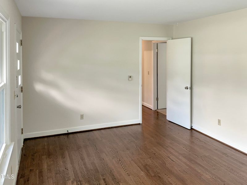 214 S Joyland St, Durham, NC 27703