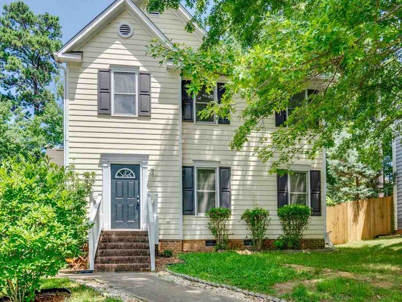 214 Kronos Ln, Cary, NC 27513