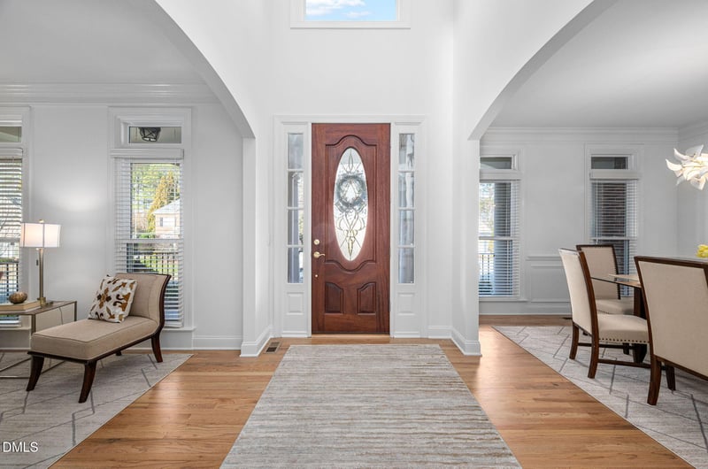 214 Lantern Ridge Ln, Cary, NC 27519