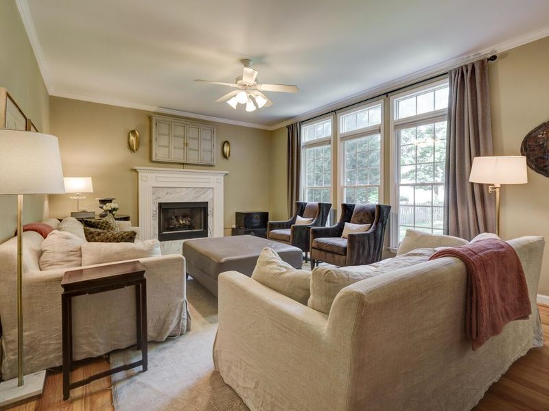 214 Loblolly Ln, Durham, NC 27712
