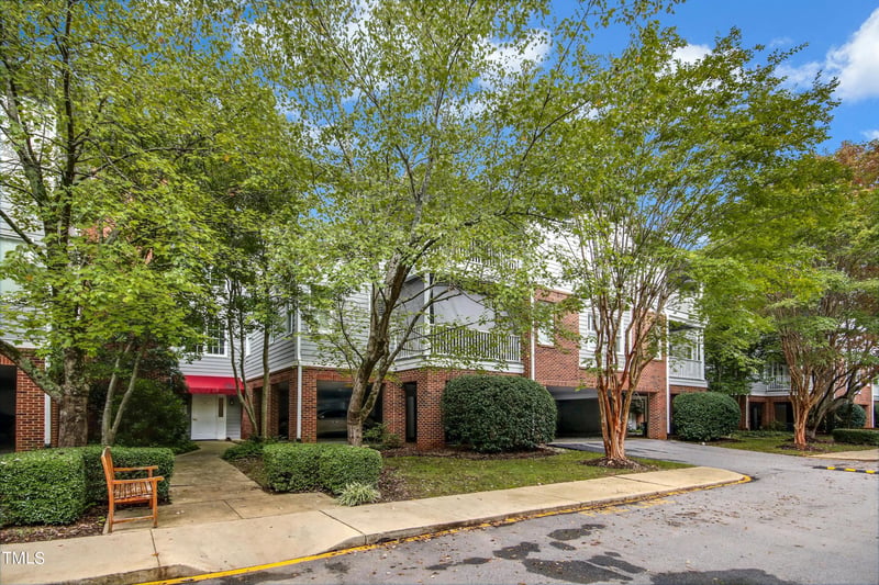 214 Lord Byron Ct, Cary, NC 27513
