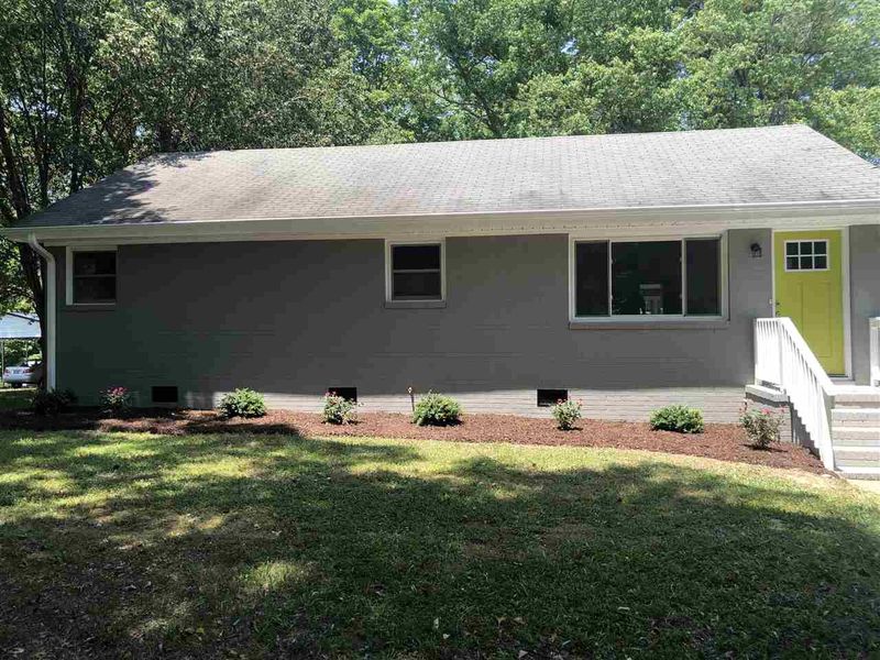 214 S Mineral Springs Dr, Durham, NC 27703