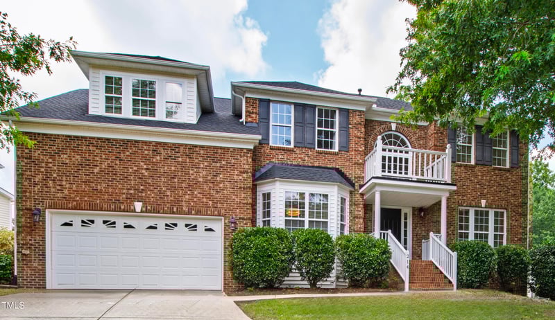 214 Moravia Ln, Cary, NC 27513