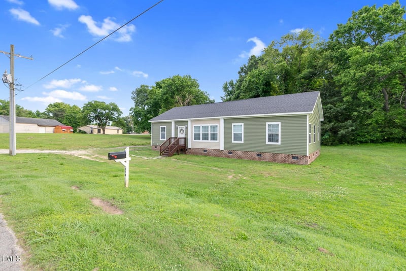 214 Perry St, Louisburg, NC 27549