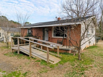 214 Persimmon St, Youngsville, NC 27596