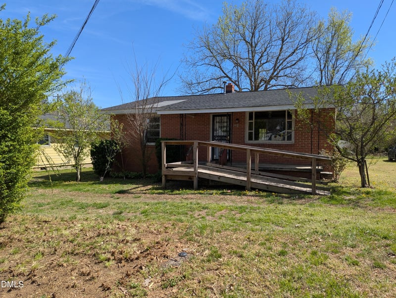 214 Persimmon St, Youngsville, NC 27596