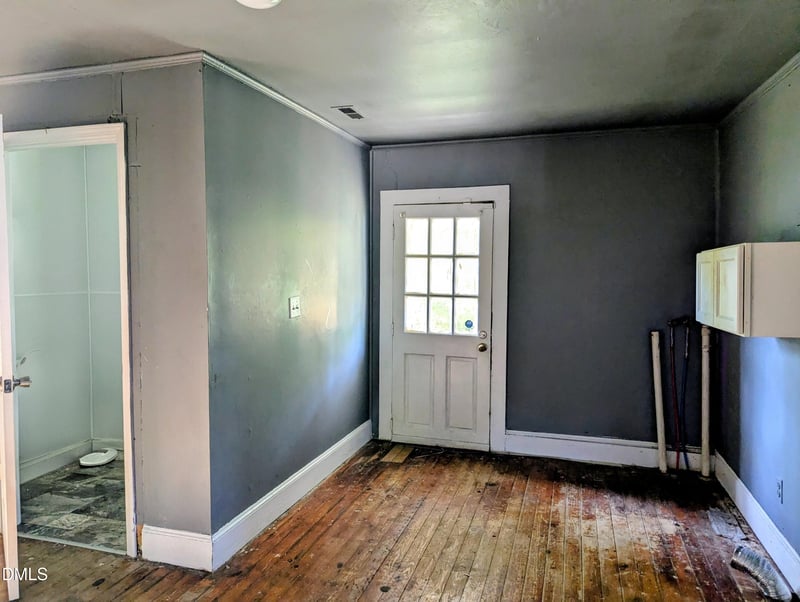 214 Persimmon St, Youngsville, NC 27596